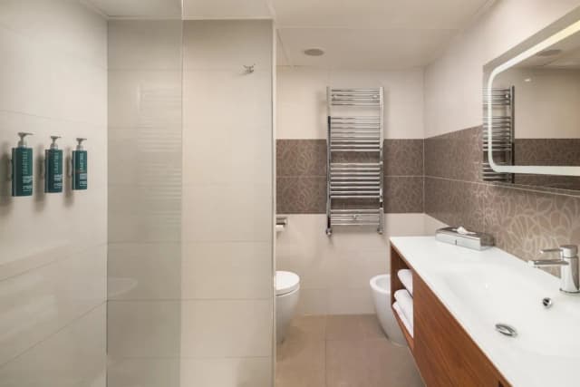 Hilton Barcelona-Executive Twin Room, Club Lounge Access-7