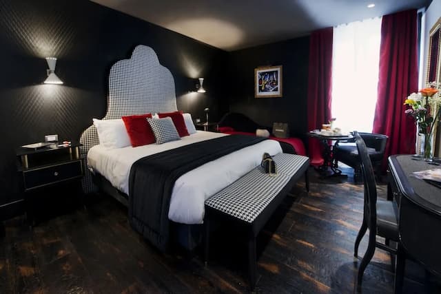 HT6 精品飯店-豪華雙人房-1