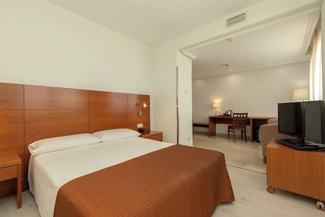 Hotel Porcel Torre Garden-Superior Double or Twin Room-11