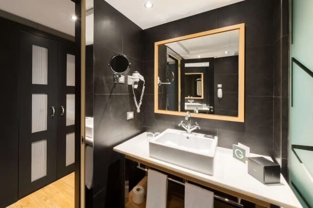 爵士飯店-標準雙人或雙床房-3