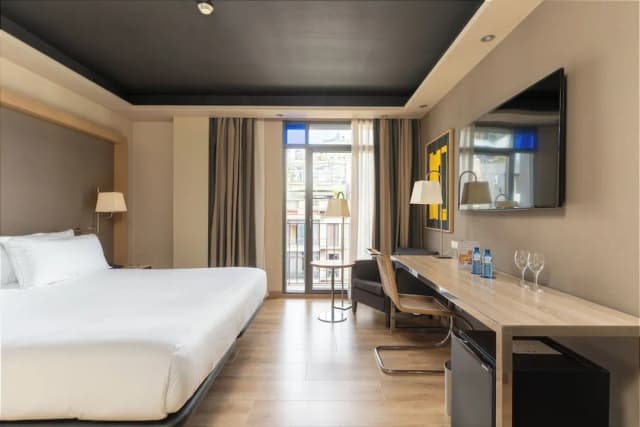 爵士飯店-高級雙人房-5