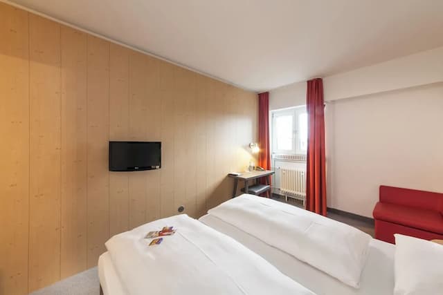 Sure Hotel by Best Western Muenchen Hauptbahnhof-Standard Room, 1 Queen Bed-3