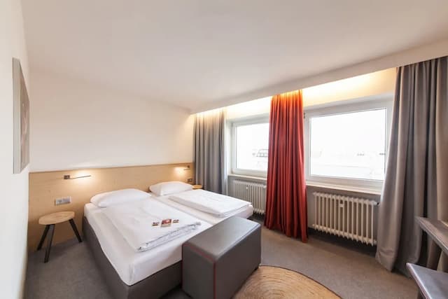 Sure Hotel by Best Western Muenchen Hauptbahnhof-Standard Room, 1 Double Bed-2