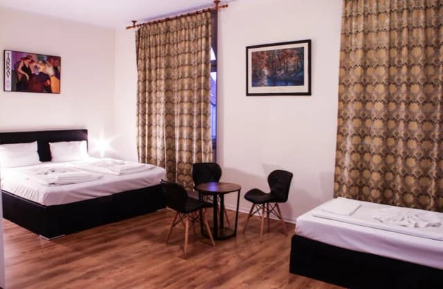 凱爾蕭飯店-標準三人房-1