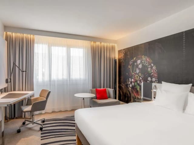 Novotel Muenchen City-Superior Business Room-2