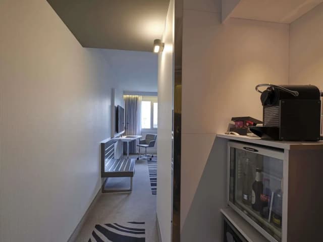 Novotel Muenchen City-Superior Business Room-8