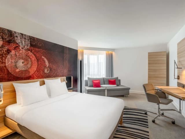 Novotel Muenchen City-Executive Family Room-2