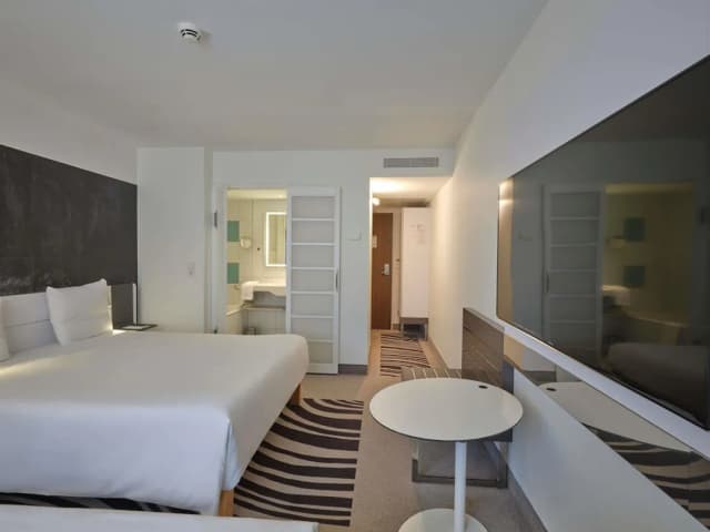 Novotel Muenchen City-Standard Family Room-7