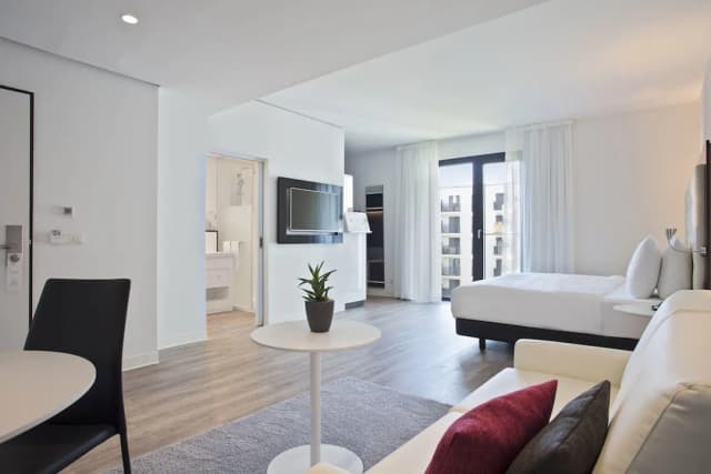 法蘭克福奧斯坦德美利亞怡思得飯店-The Innside Premium Room (2 adults + 1 child)-2