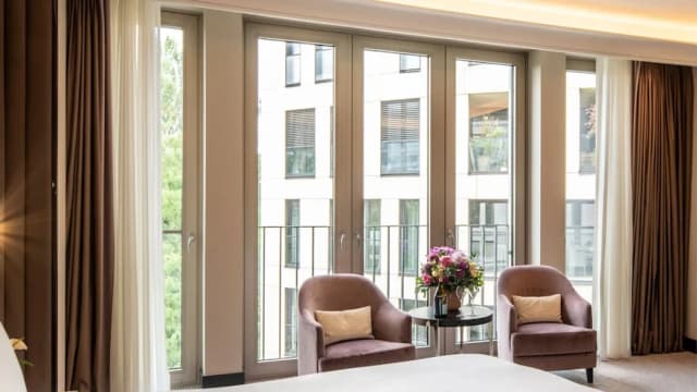 法蘭克福歌劇院索菲特飯店-奢華客房, 1 張特大雙人床-3