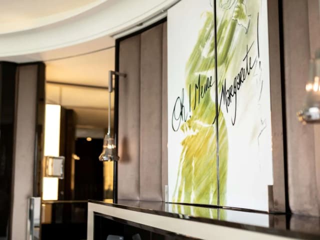 Sofitel Frankfurt Opera-Superior Room, 1 Queen Bed-10