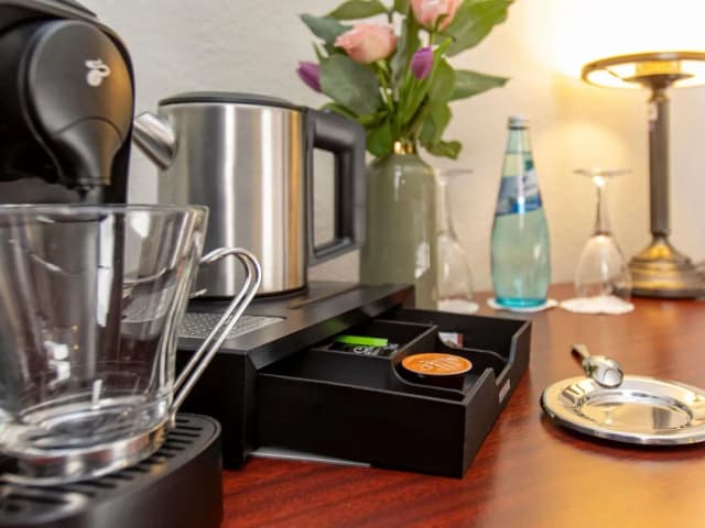 法蘭克福機場蘭根美居飯店-高級雙人房, 1 張標準雙人床-8