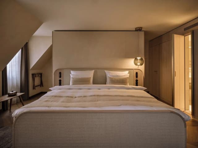 Platzl Hotel-Deluxe Suite-2