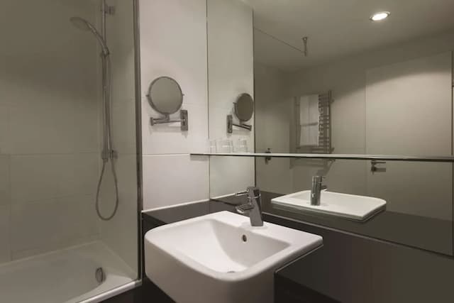 アディナ アパートメント ホテル ベルリン ミッテ-アパートメント 1 ベッドルーム キッチン-15