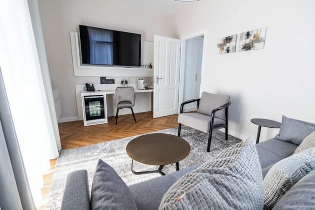 Hotel Kaiserhof Victoria-套房 (Garden Villa, Annex)-8