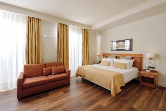 호텔 데이 카발리에리 밀라노 두오모-슈피리어 트리플룸-2