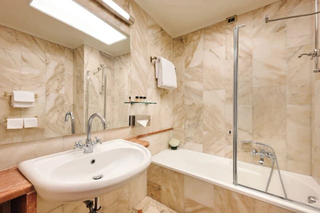 ホテルデイカヴァリエリミラノドゥオモ-クラシック シングルルーム シングルベッド 1 台-4