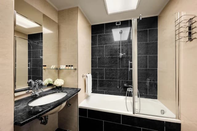 ホテルデイカヴァリエリミラノドゥオモ-クラシック シングルルーム シングルベッド 1 台-5