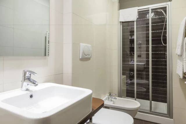 德斯艾特昂格爾斯飯店-尊榮雙人房-12