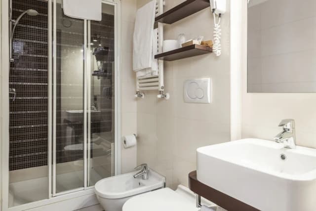 德斯艾特昂格爾斯飯店-尊榮雙人房單人入住-11