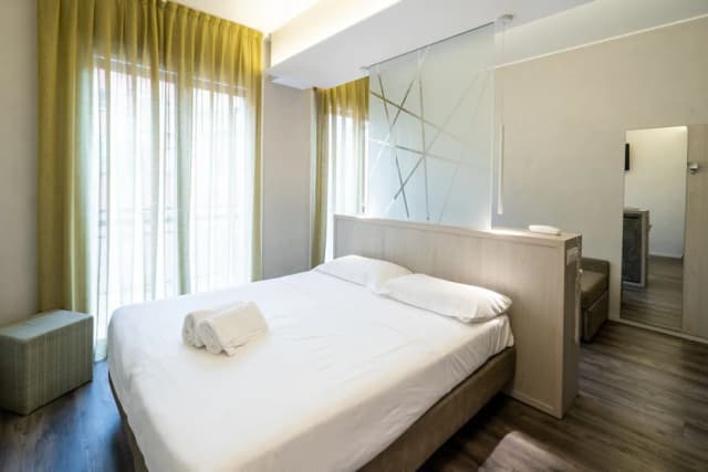 德斯艾特昂格爾斯飯店-豪華客房-1