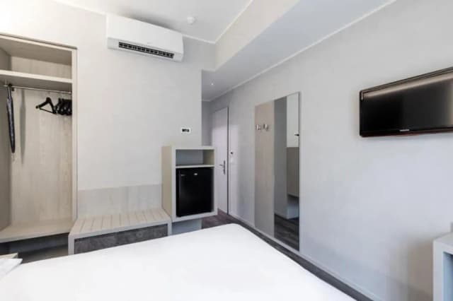 德斯艾特昂格爾斯飯店-豪華單人房-2