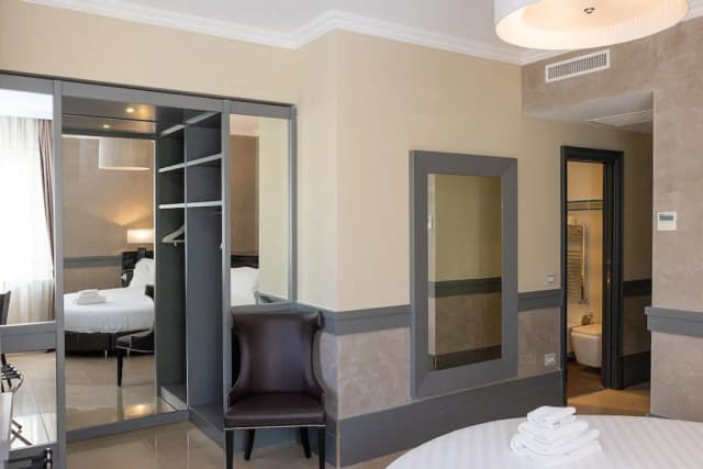 ホテル カステリーノ ローマ-デラックス ルーム-5