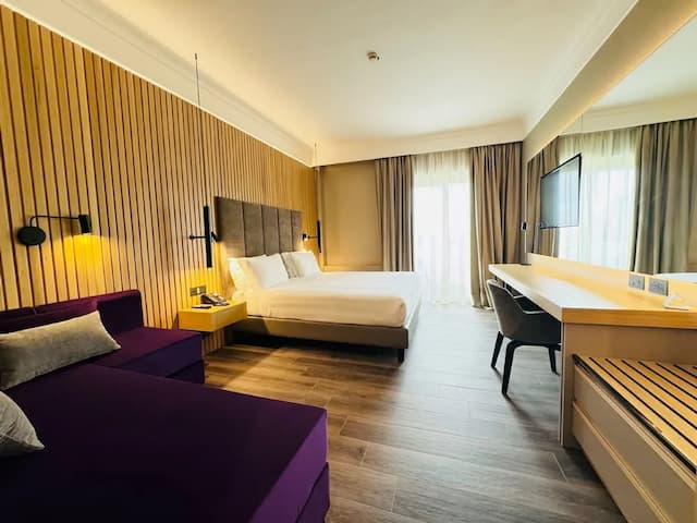 Crowne Plaza Rome-St. Peter's Hotel & Spa by IHG-尊荣客房, 1 张特大床-2