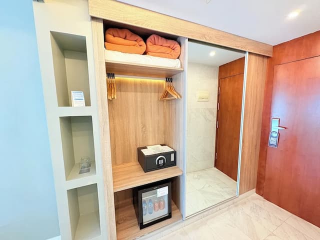 요로호텔 바르셀로나 그란 비아 피라-더블룸 또는 트윈룸 (+ Extra Bed)-5