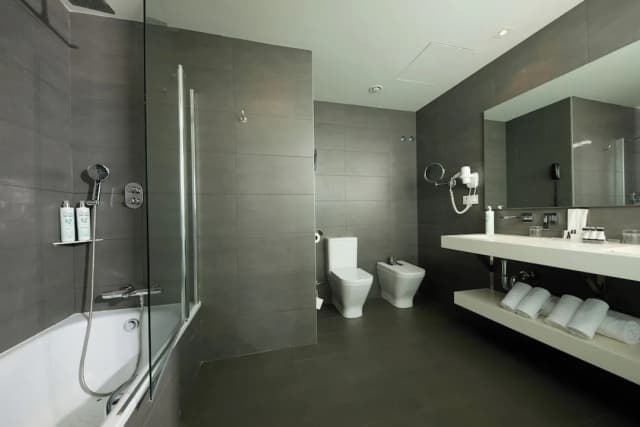 1881 Barcelona Rosellón Hotel-Studio Suite, 1 King Bed, Balcony-8