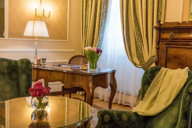 Bernini Palace-Junior Suite-4