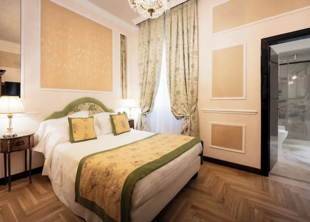 Bernini Palace-Basic Single Room-5