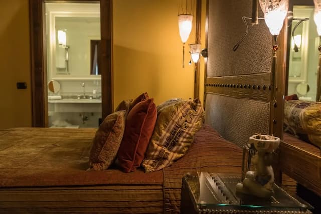 Bernini Palace-Suite-5