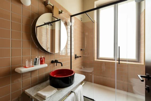 Room Mate Collection Giulia, Milan-Standard Double or Twin Room, 1 Double or 2 Twin Beds-11