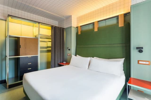 Room Mate Collection Giulia, Milan-Standard Double or Twin Room, 1 Double or 2 Twin Beds-9