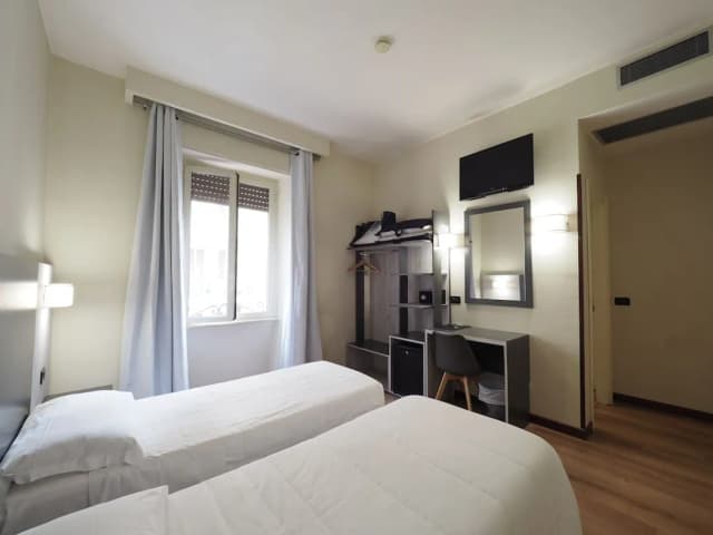 Hotel Osimar-Twin Room, 2 Twin Beds-4