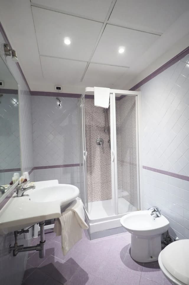 Hotel Osimar-Twin Room, 2 Twin Beds-7