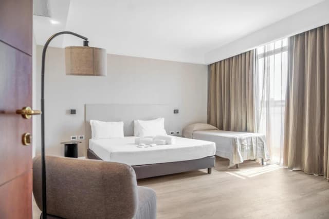 卡潘尼爾酒店-標準三人房-1