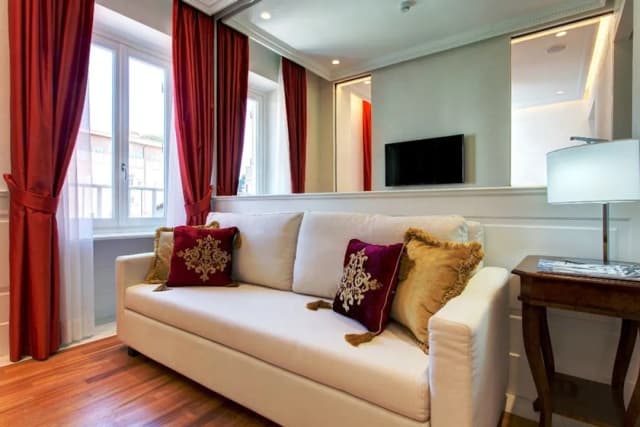 ホテル デッリ アルティスティ-スーペリア トリプルルーム-1