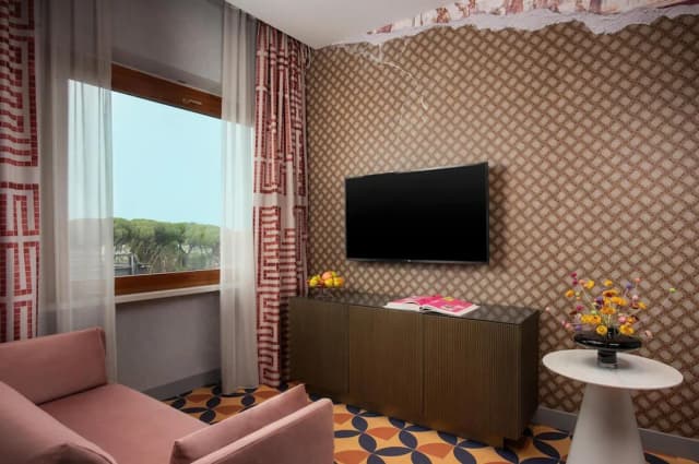 維托利奧威尼托喬利飯店 (羅馬)-套房 (nhow Bacchus Beats)-4