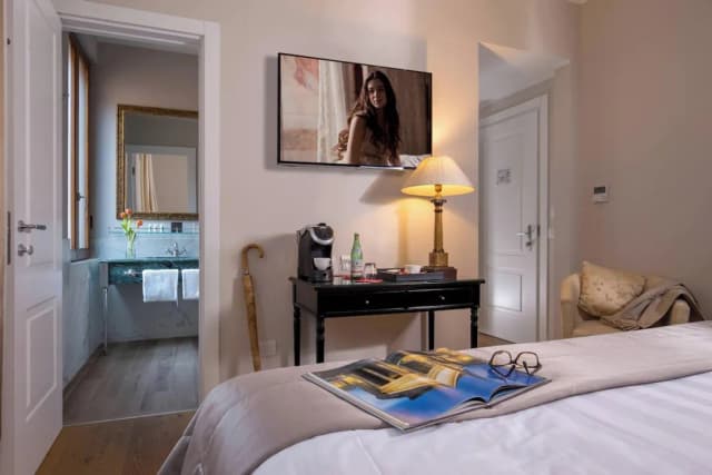 蒙特森希飯店-高級雙人房-12