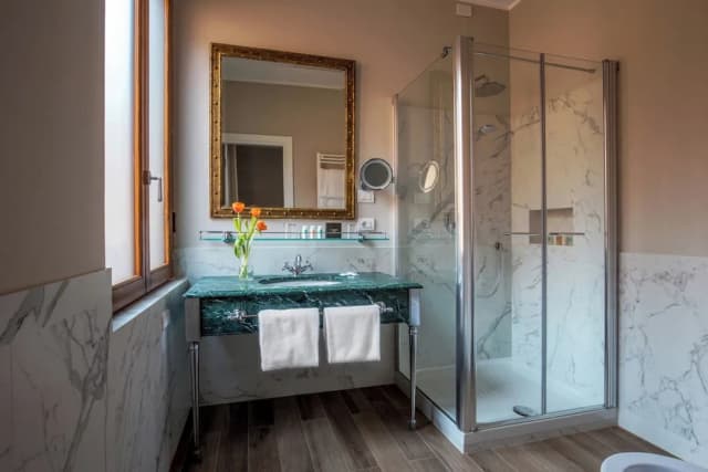 蒙特森希飯店-高級雙人房-16