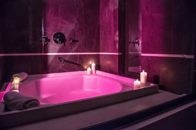 蒙特森希飯店-豪華雙人房-7