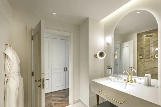 羅馬國賓宮殿洲際飯店 - IHG 旗下飯店-普通套房, 1 張特大雙人床和 1 張沙發床, 陽台 (Via Veneto View)-7