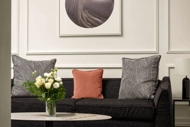 羅馬國賓宮殿洲際飯店 - IHG 旗下飯店-普通套房, 1 張特大雙人床和 1 張沙發床, 陽台 (Via Veneto View)-4