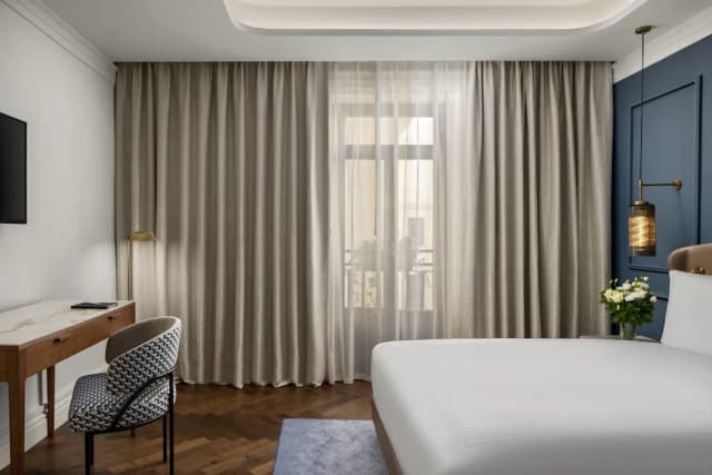 羅馬國賓宮殿洲際飯店 - IHG 旗下飯店-經典客房, 1 張特大雙人床 (Cityside)-2