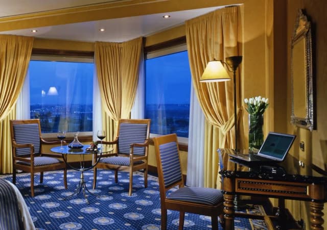 ローマ・マリオット・パーク・ホテル-エグゼクティブ ルーム キングベッド 1 台-2