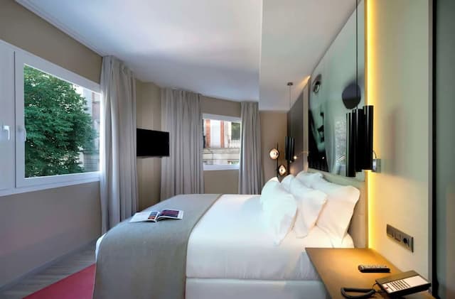 NH Collection Madrid Suecia-小型套房 (Extra Bed 3 adults)-11