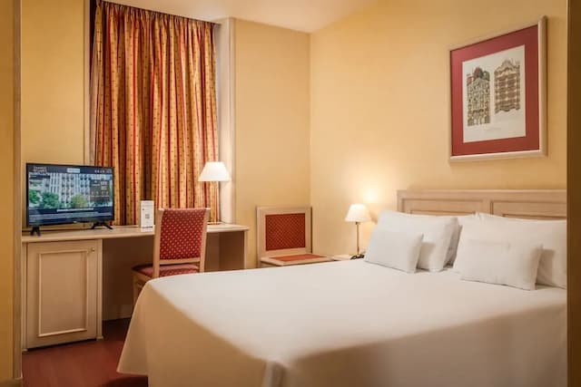 サノテル アストン-エコノミー ダブルルーム-1