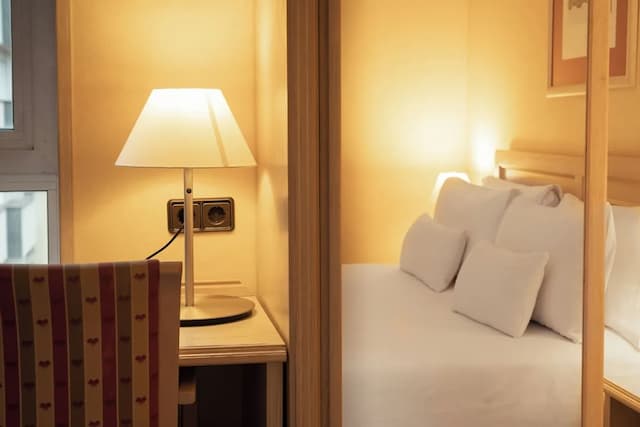 サノテル アストン-エコノミー ダブルルーム-7